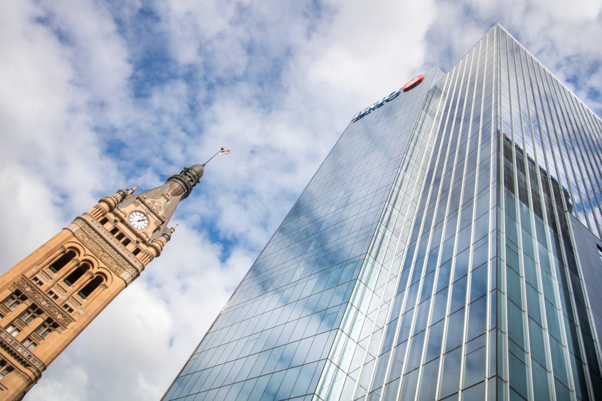 A building with a view inside and out. #BMOTower #MKE