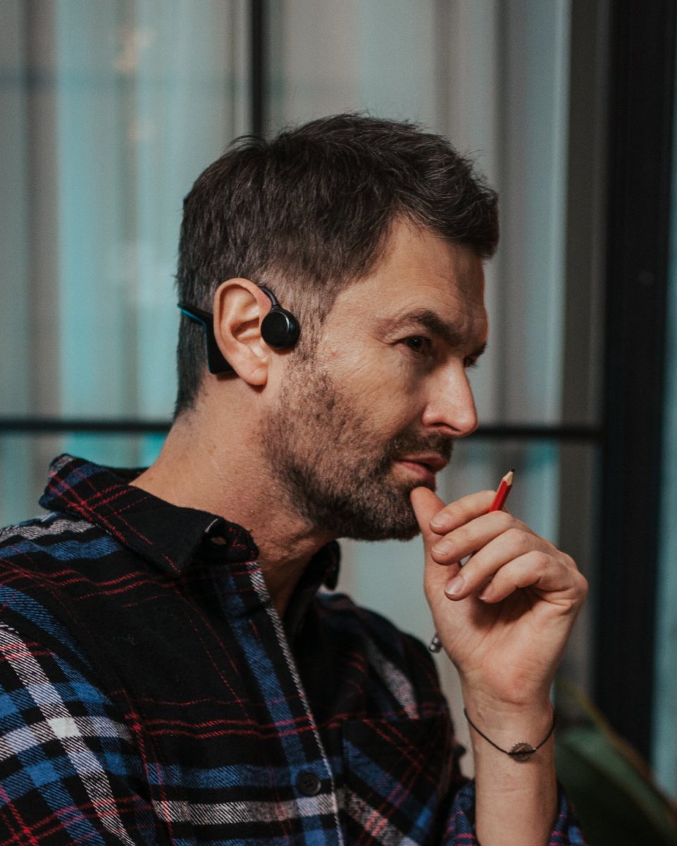 sentien_hq's tweet photo. Smart glasses for your ears? Absolutely.
12 touch/gesture controls you can set up and change as many times as you want? App-solutely.

#SentienAudio https://t.co/041Wp9wbpN