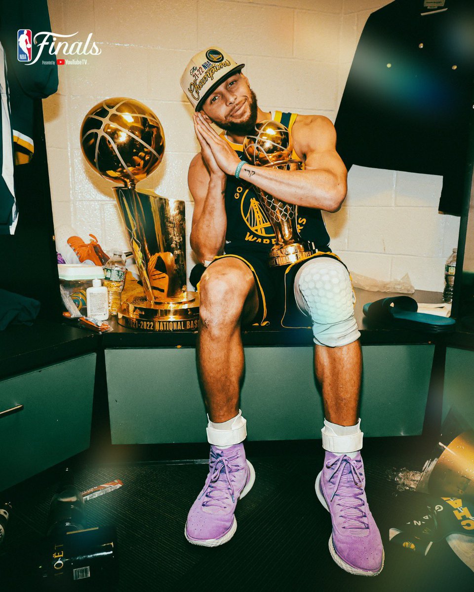 brilewerke's tweet photo. Obsessed with the @NBA’s photography + editing from last night https://t.co/zj9EybrTm4