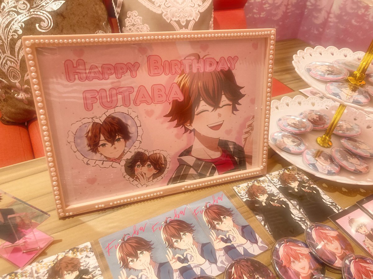 rey_futaba__lov's tweet photo. ♥ 𝐇𝐚𝐩𝐩𝐲 𝐁𝐢𝐫𝐭𝐡𝐝𝐚𝐲 . 𝐅𝐔𝐓𝐀𝐁𝐀  ♥

好きな事､憧れを胸にひたむきに努力する
      貴方の夢がいつか必ず叶いますように

                                         𝟐𝟎𝟐𝟐𝟎𝟔𝟏𝟖.

♡┈ #HB_futaba #vsa_futaba ┈♡ https://t.co/QqeDI54EjP