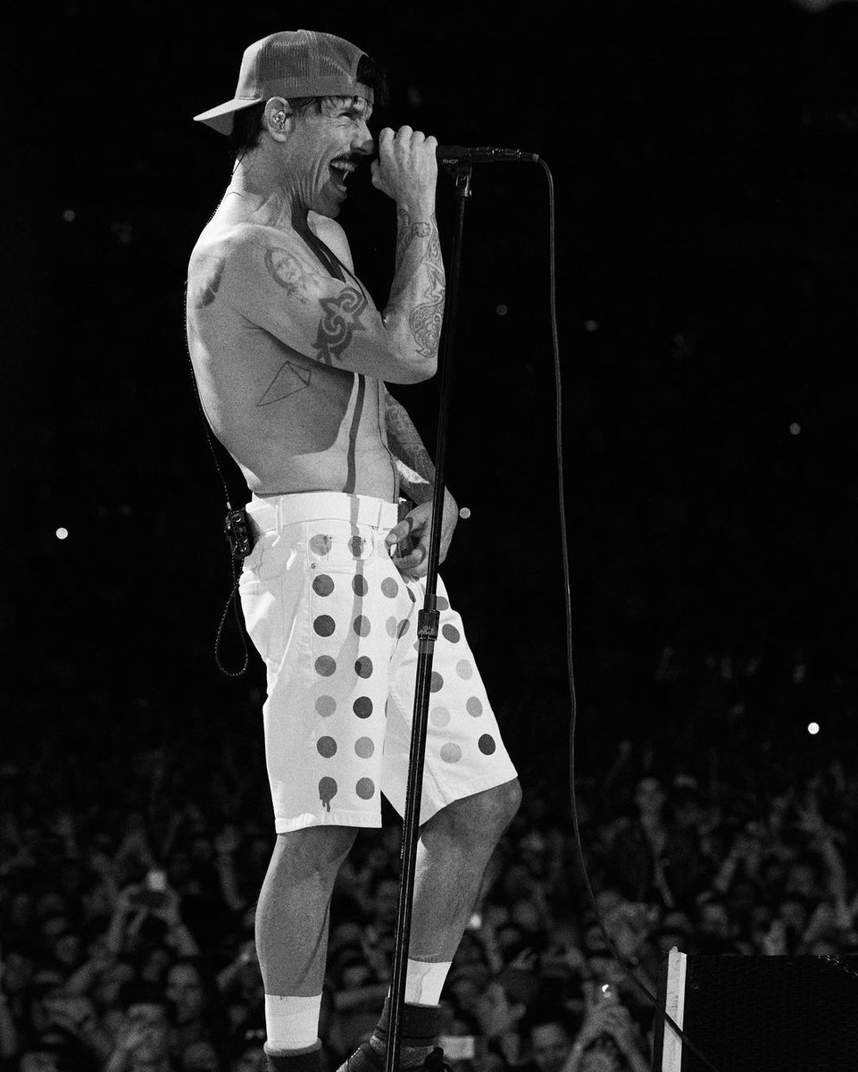 Red Hot Chili Peppers (@chilipeppers) on Twitter photo 