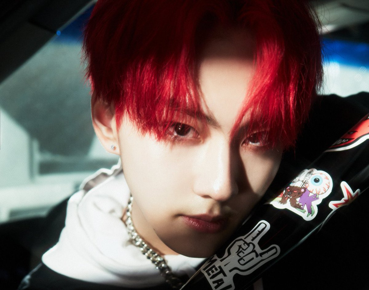 mmenhp_'s tweet photo. กุเชื่อแล้ว ที่จองวอนบอกว่าเจาะหูสำหรับภาพลักษณ์ที่เท่สำหรับคัมแบค แล้วผมแดงแม่งตายห่า หล่อไปอยู่ยอดพีระมิดเลยไม่มีทางลง https://t.co/dYY2mWTJie