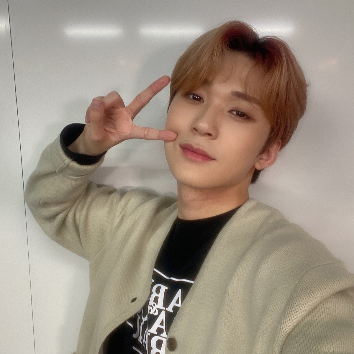 D_CRUNCH_JPN's tweet photo. いい週末を過ごしてください💕

#DCRUNCH
#CHANYOUNG https://t.co/of6LzhMPSx