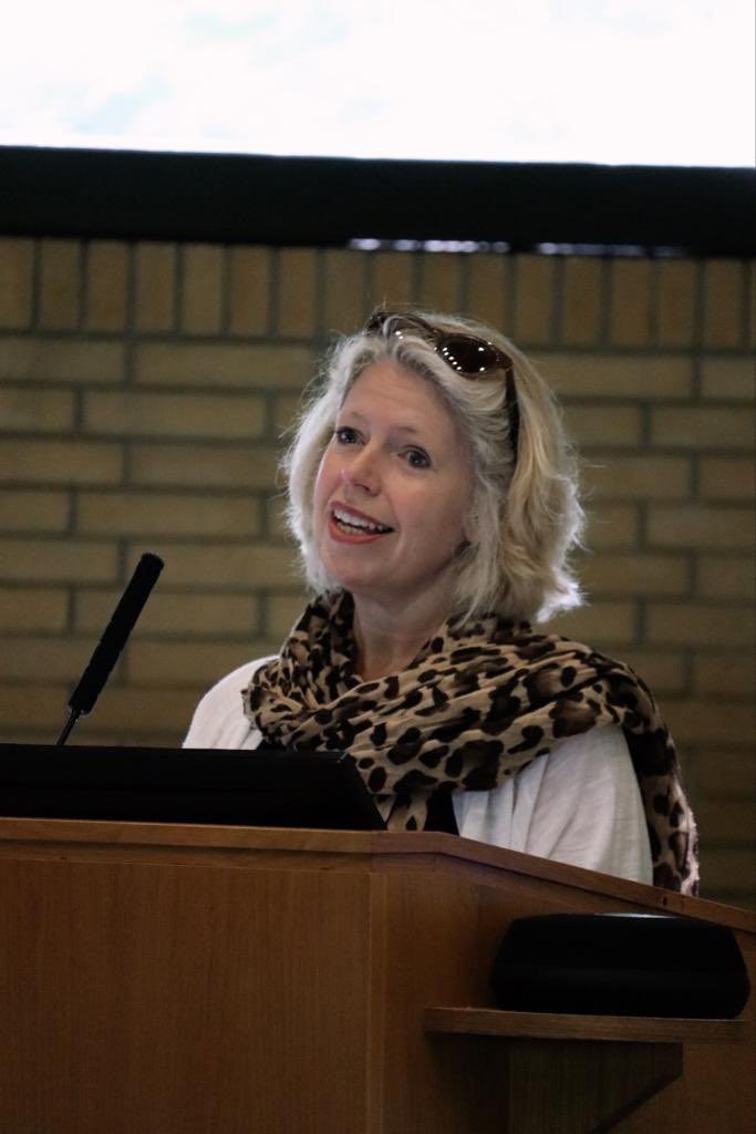 Oxford Internet Institute tweet media