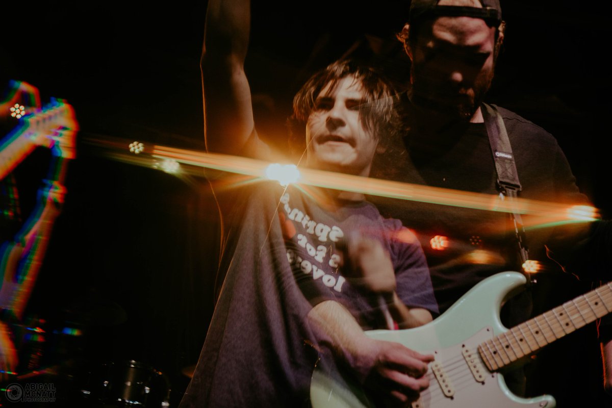 abigail_mcnatt's tweet photo. The F.E.A.R tour brought the heat to Pittsburgh last night! It was a show full of energy from beginning to end.
More photos + my review coming soon!
๐ธ for Drusky
--
#standatlantic #feartour #withconfidence #noloveforthemiddlechild #censusband #concertphotography #poppunk https://t.co/7I8YQlMT1U