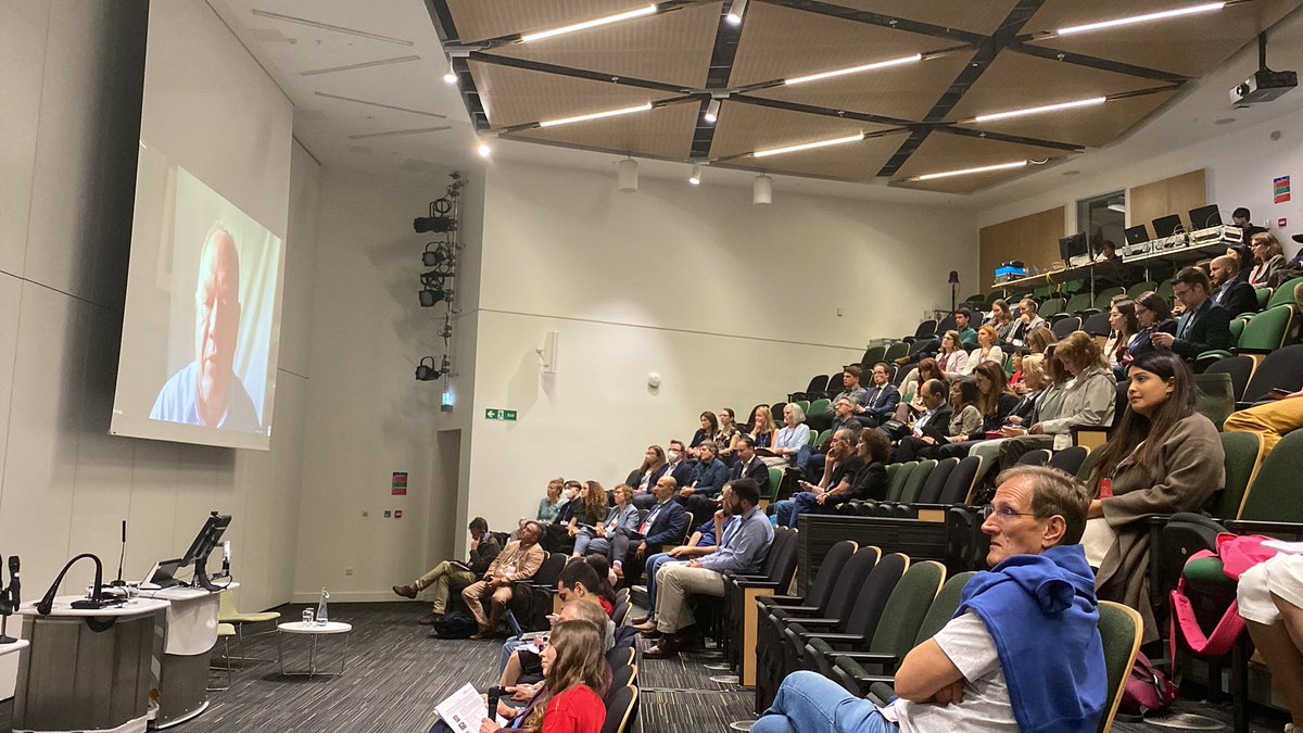 MatthewJA178's tweet photo. Start of a very humbling session on Service and Refugees, thanks to #servcollab and all our panellists ❤️ #SERVSIG2022 https://t.co/e8JIt7WkPH