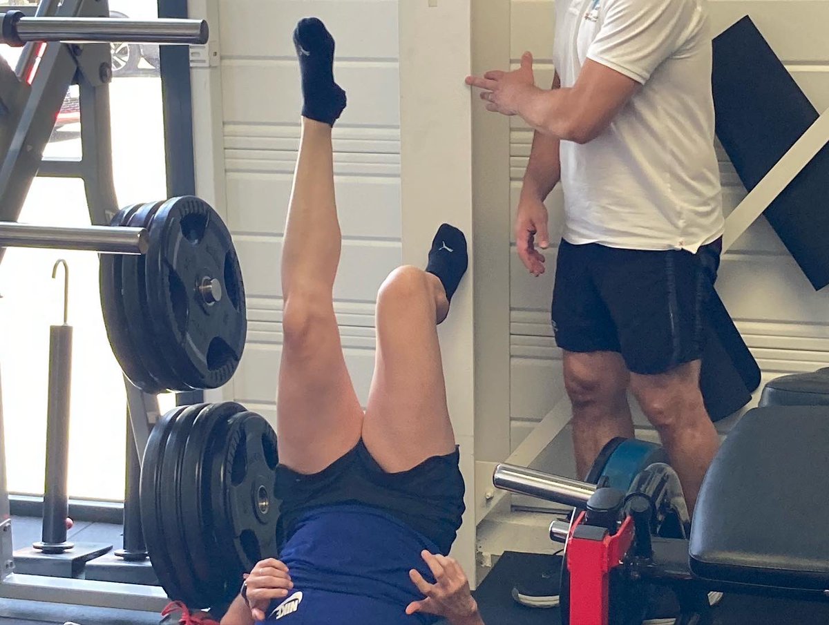 PSP_formations's tweet photo. Superbe deuxième journée de formation course à pied avec @FFrunsanteperf et @Servantphysio74 . Gammes, renforcement musculaire… les participants vont être fatigués 😁 https://t.co/muXvuhv10F