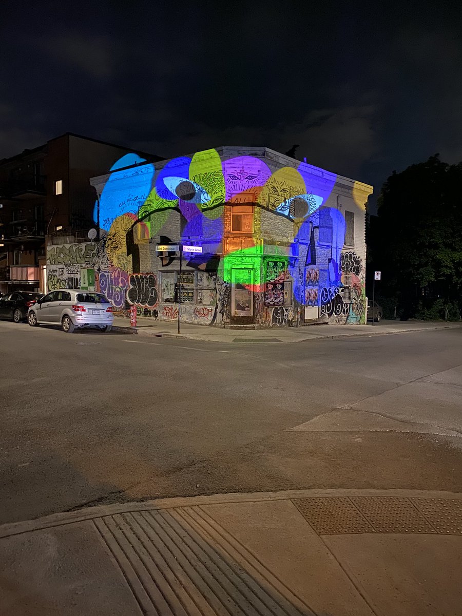 tonite i perform <a href="/vjsuave/">VJ Suave</a> Suaveciclo at <a href="/MURALfestival/">MURAL</a> <a href="/mapp_mtl/">MAPP MTL</a> in #Montreal