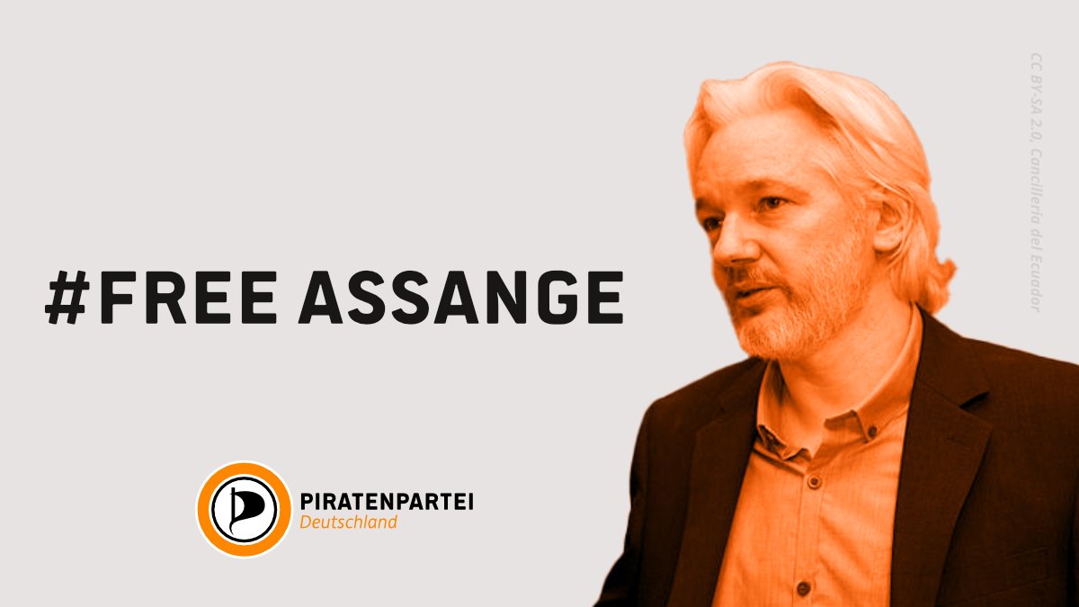 Piratenpartei's tweet photo. Wir verurteilen die heute unterschriebene Auslieferungserklärung zulasten von #WikiLeaks-Gründer Julian #Assange und fordern die Bundesregierung dazu auf, sich für #Pressefreiheit und gegen eine Auslieferung an die USA einzusetzen. https://t.co/nNQMGjlDWQ