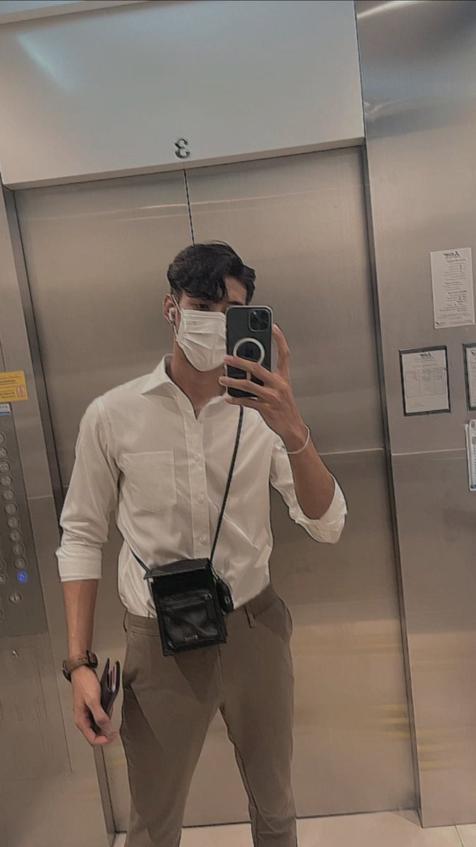 jj199900's tweet photo. ถึงเวลาทำงานหาแดกแล้ว✌️ https://t.co/BEharYELPH