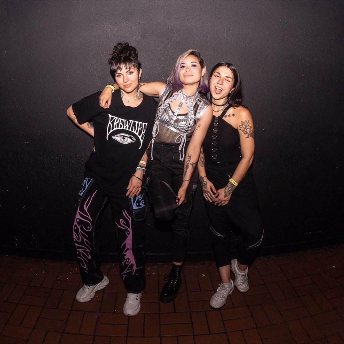 Krewella's tweet photo. missin tour with u @MADGRRLmusic https://t.co/eHZo4Cc4Re