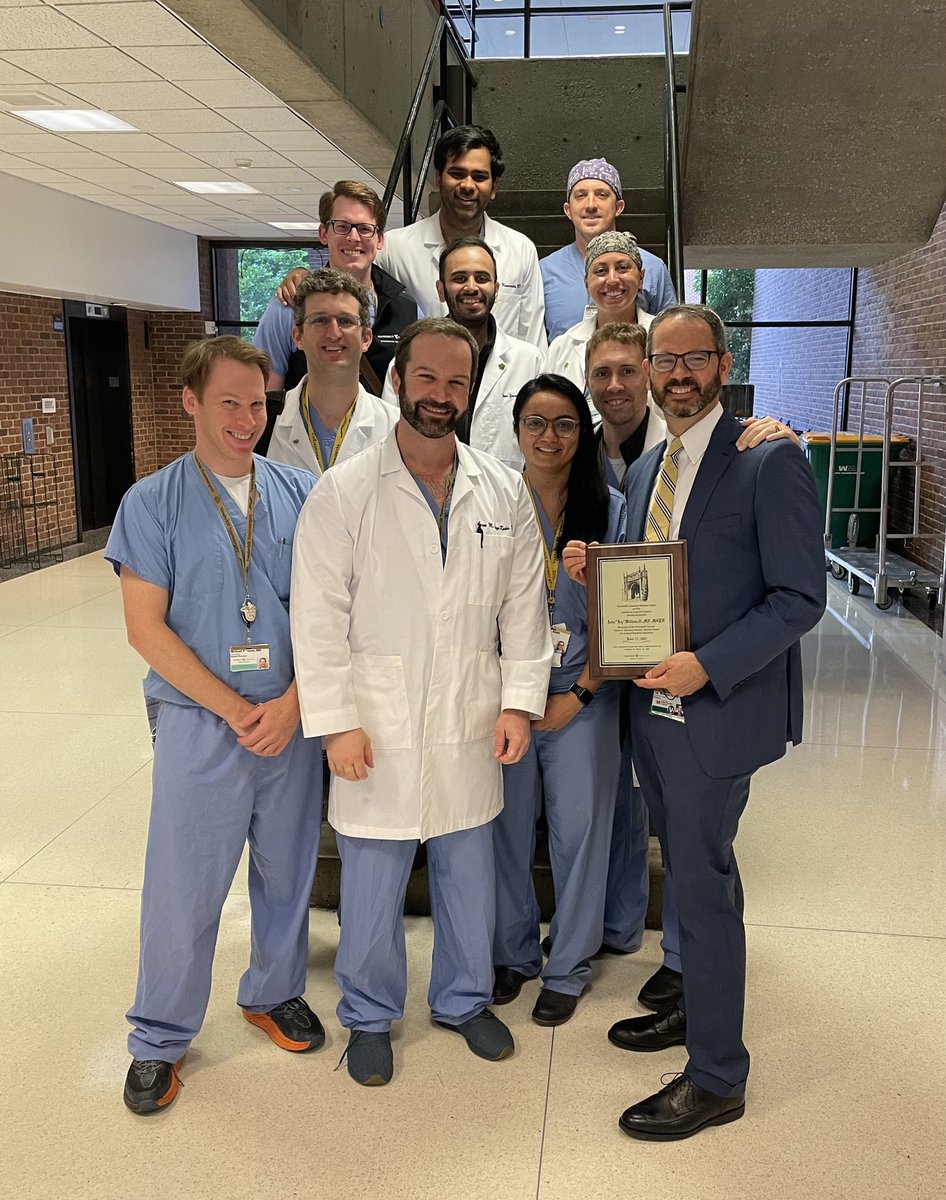 Huge congratulations to @JayWellons5 on being awarded the McCleery Master Clinical Teaching Award! We have all benefitted from his teachings and this award is very well deserved!