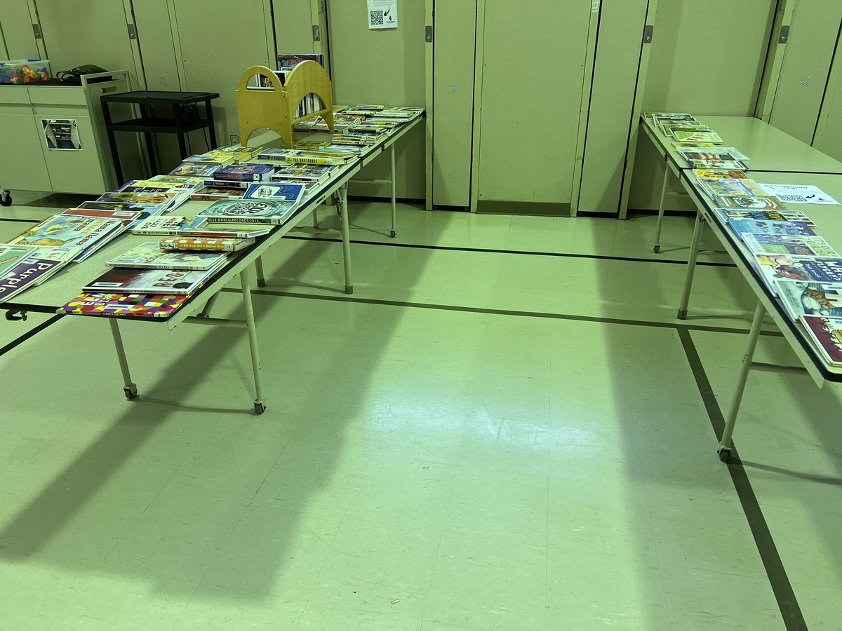 Holling Library tweet media