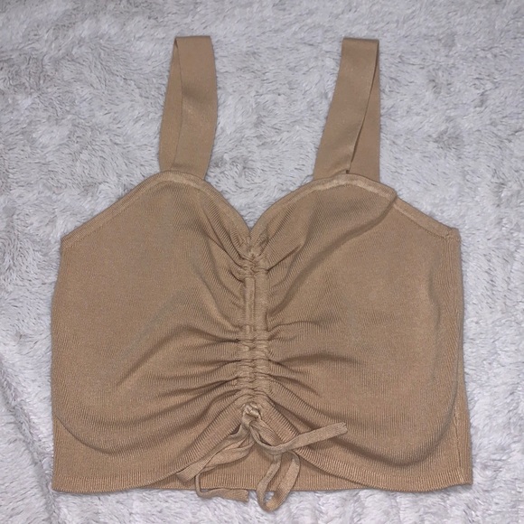 KnotHooking's tweet photo. So good I had to share! Check out all the items I'm loving on @Poshmarkapp from @StellaKat11 #poshmark #fashion #style #shopmycloset #vintage #lululemonathletica #hm: https://t.co/rQ5LnwMV5q https://t.co/YqxkvwAr6S