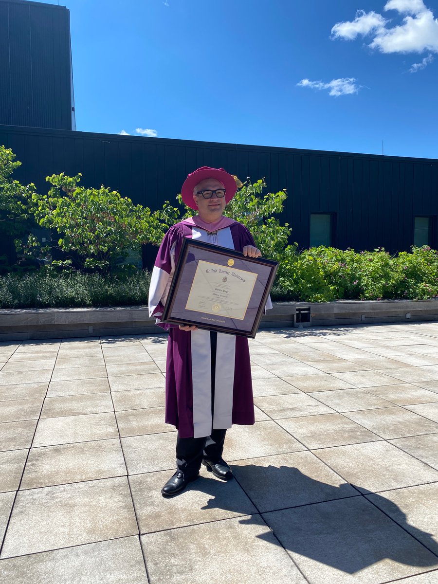 Laurier's tweet photo. #ForeverGolden: "My two passions are music and mental health. I struggle with both. Music helps me connect with my former self, to heal, and to help heal others." - Steven Page, honorary degree recipient. 

We are thrilled and inspired by your speech and performance today. https://t.co/emSEGH2V1c
