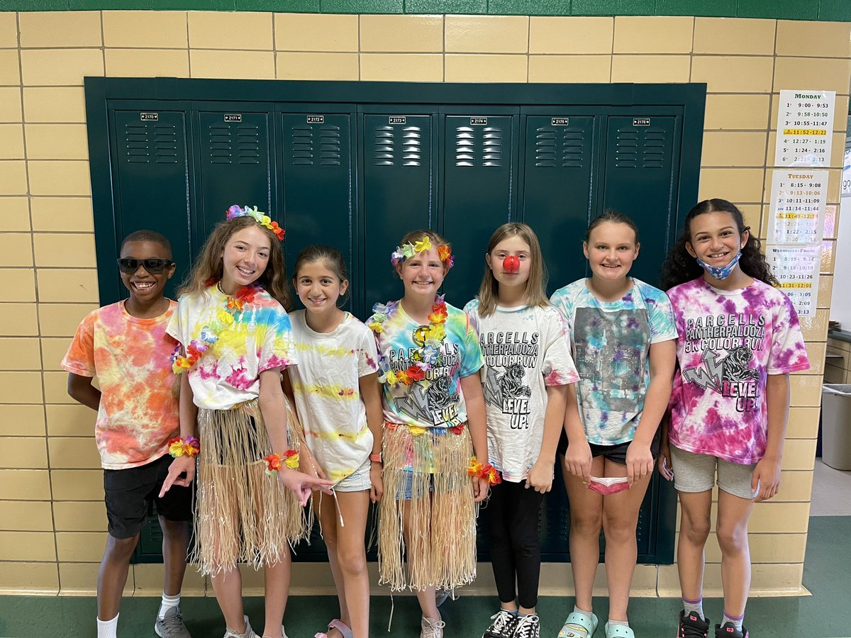 KennethMilch's tweet photo. Our last day of school complete with great outfits and a talent show as we bid farewell to our 8th graders. Have a great summer Panthers! See you in September! https://t.co/2eeyi3RndT