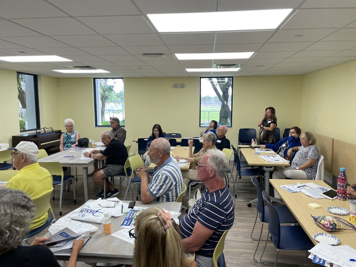 Spending an amazing day with amazing retirees from RC43 and RC 24. Our NYSUT retirees continue to support and defend public education by learning new ways to grow their councils membership. <a href="/AndyPallotta/">Andy Pallotta</a> <a href="/UFT/">UFT</a> <a href="/nysut/">NYSUT</a>