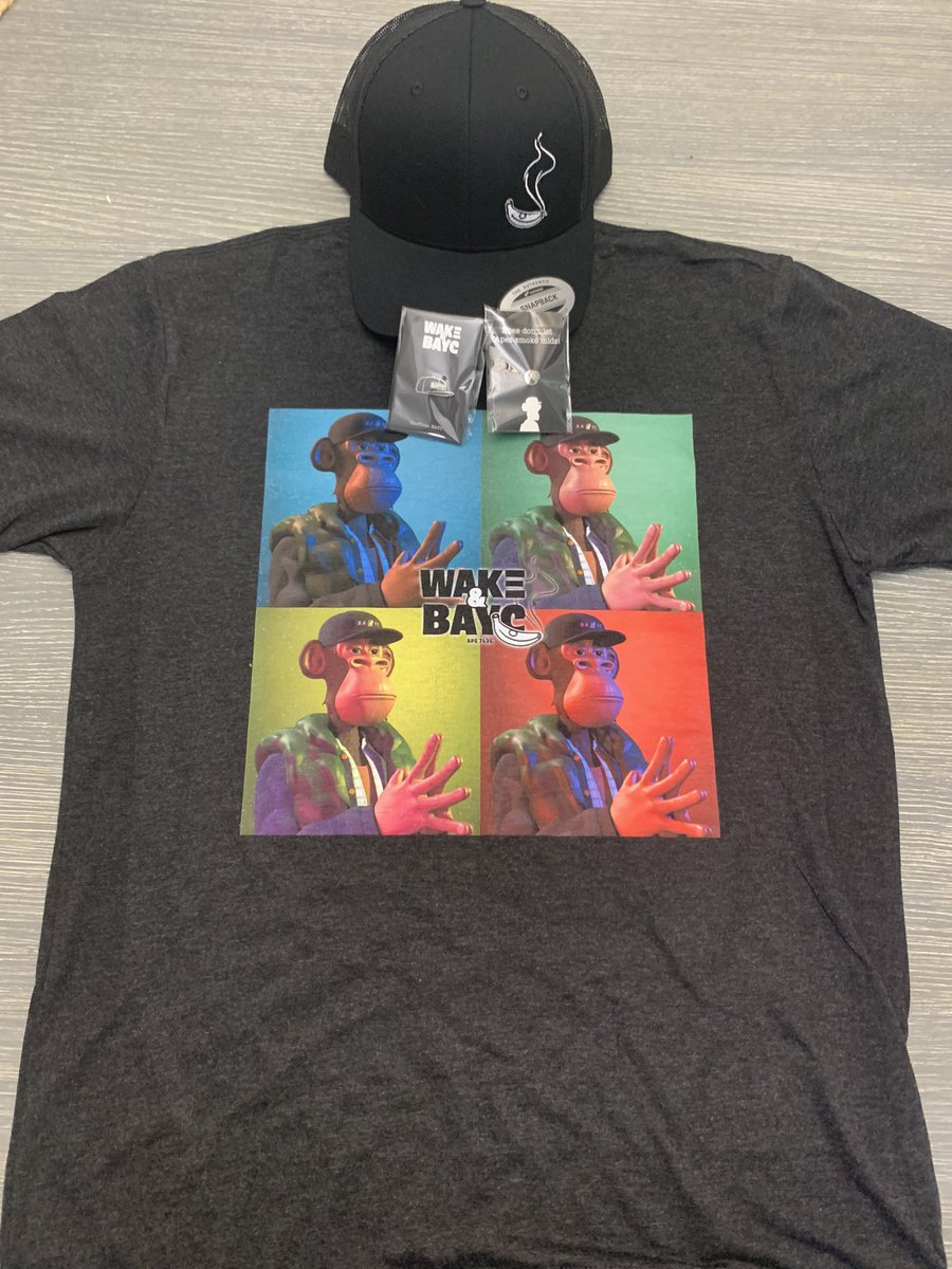 Come find me!! <a href="/BoredApeYC/">Bored Ape Yacht Club 🍌</a> 

Wake &amp; BAYC!!