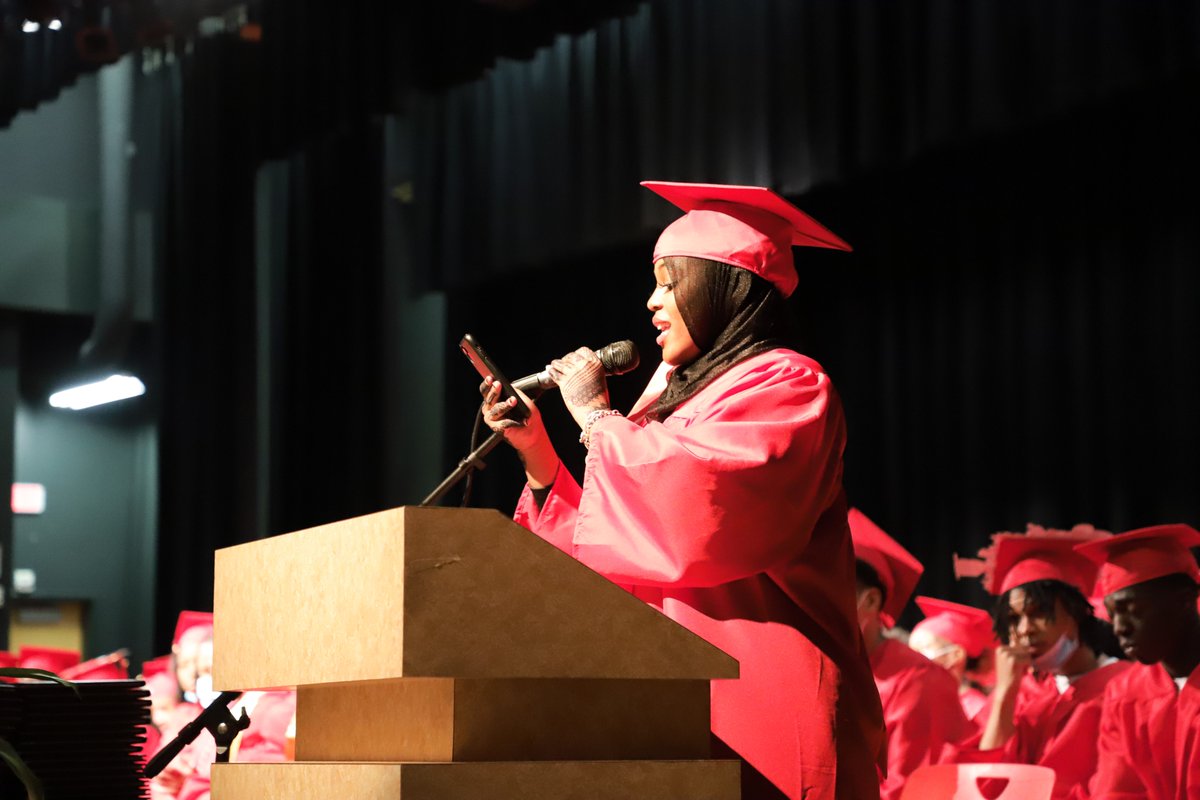 ReEngagement440's tweet photo. Our fabulous student speakers - Aasiyah Bligen, Kayla Nelson, and Charlize Brunson. #Never2Late2Graduate #PHLed @PHLschools @Ryan_Scallon https://t.co/Sv4AGq8RkH
