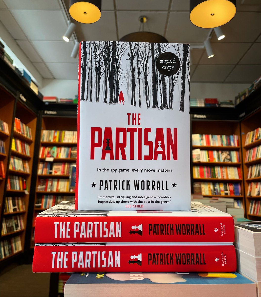 THE PARTISAN is an instant win not only for Father’s Day but for book lovers everywhere. Utterly compelling, this book is so so difficult to put down. I loved it!

#waterstones #haywardsheath #thepartisan @paddyworrall <a href="/TransworldBooks/">Transworld Books</a>
