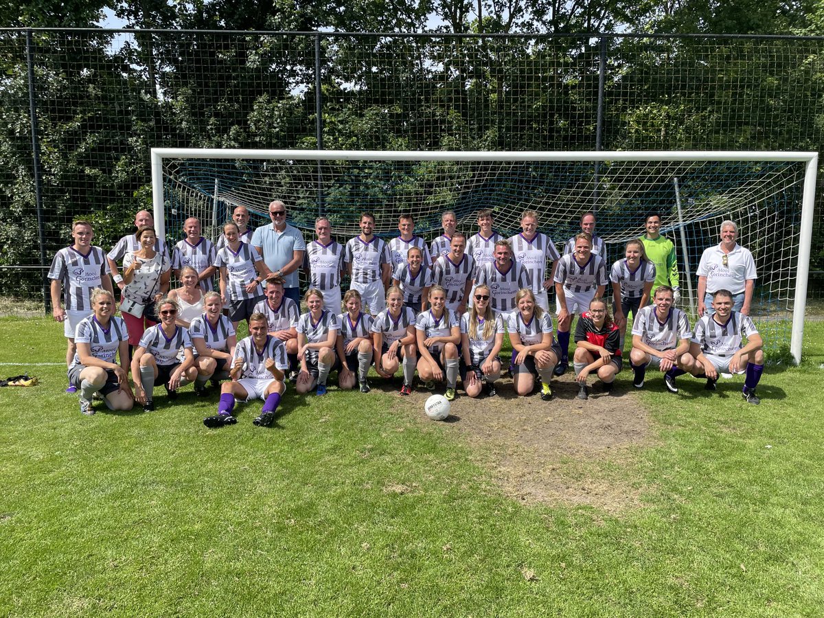 Team #gorinchem Nederlands Kampioen Ambtenaren voetbal 2022 bij de Dames en Heren! #NKA #Gorinchem