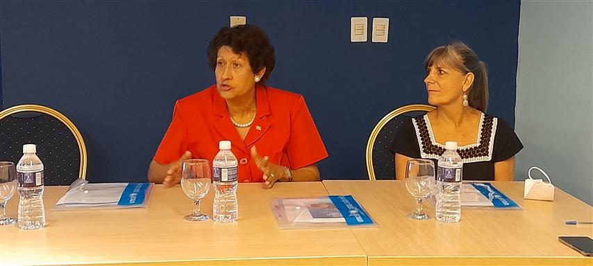 La ministra de Educación de #Cuba, <a href="/elsa_ena/">Ena Elsa Velázquez Cobiella</a> exhortó hoy a instituciones y organizaciones cubanas a crear #CasitasInfantiles, las cuales benefician a las madres trabajadoras. 
🇨🇺👉 bit.ly/3mVfGW2