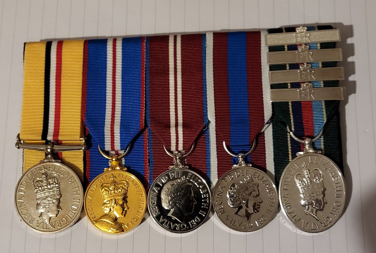 andy220382's tweet photo. Any chance you could mount my medals boss before we go to St Valery??
Yeah sure.
Oh by the way boss, can you add a bar on aswell??
Jocks.... 🤣🤣🤣 #51HD @7SCOTS https://t.co/vUt28GOGmc