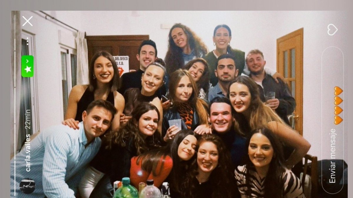 vaquero175's tweet photo. Me vine roto y me vuelvo un poco más sanado, simplemente gracias por darme algo de aliento este año. https://t.co/QrP5D8ci2d