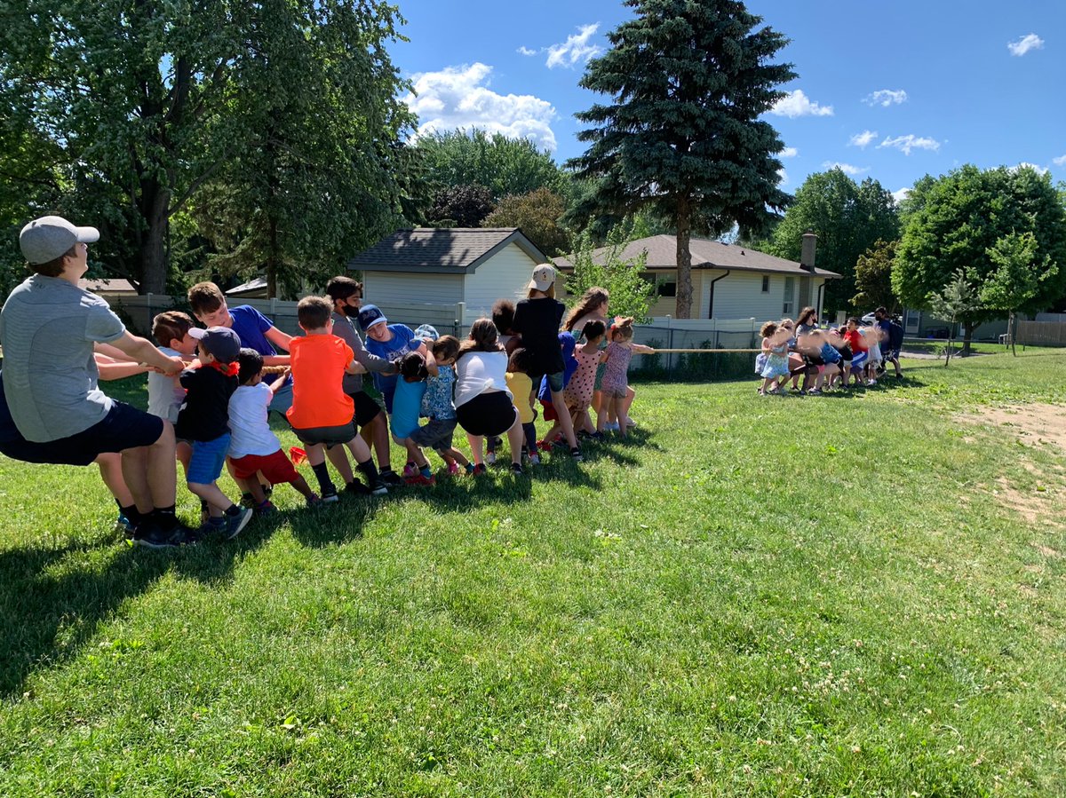 A great morning outdoors playing with our reading buddies. We finished with an old fashioned game of tug of war!