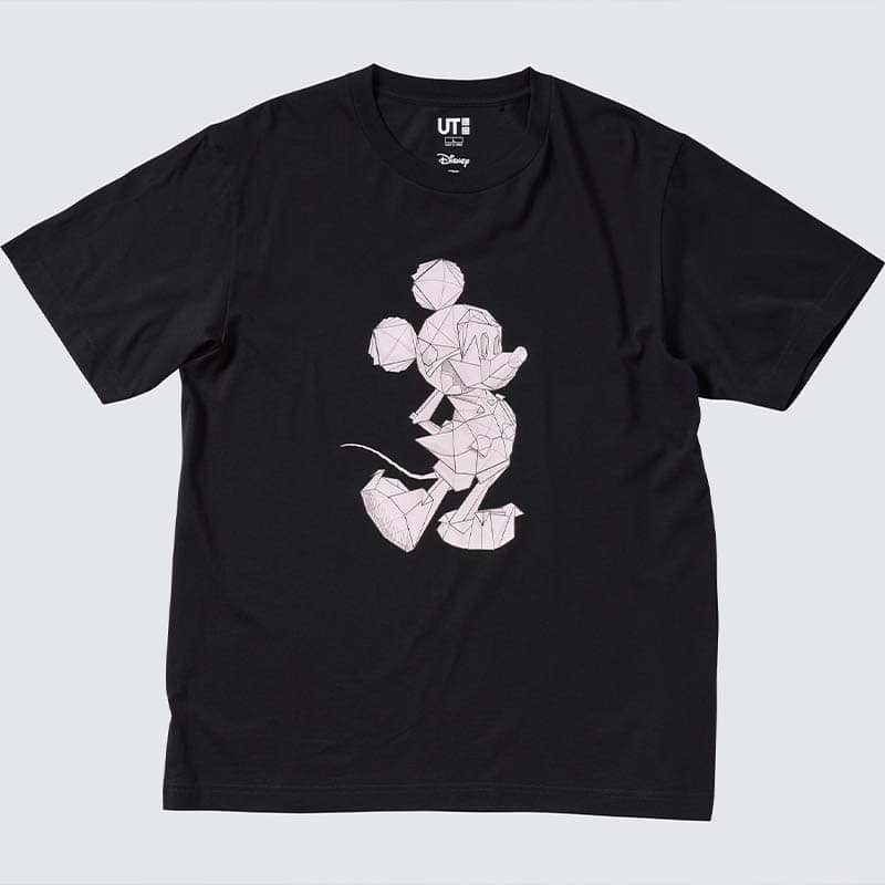 UNIQLOPH's tweet photo. In this issue, we're featuring Disney's iconic mascot, Mickey Mouse! Check out 12 different takes on Mickey's iconic pose chosen from over 120 designs for UT’s Mickey Stands collection! https://t.co/KkgmHRtk4q
#UniqloPH #UniqloUT #LifeWear #WearYourWorld #UTMagazine https://t.co/geR7MBiCG0