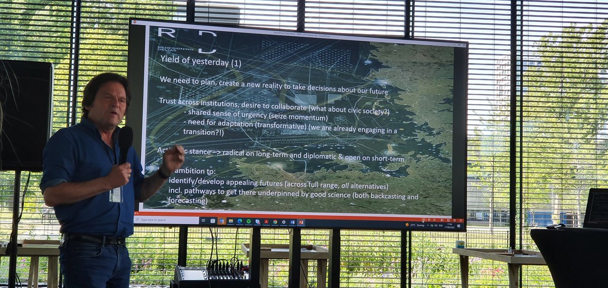 Closing session of #RDD conference with an appeal of <a href="/profzevenbergen/">Chris Zevenbergen</a> to cocreate and engage with us in reimagine, rethink and redesign deltas