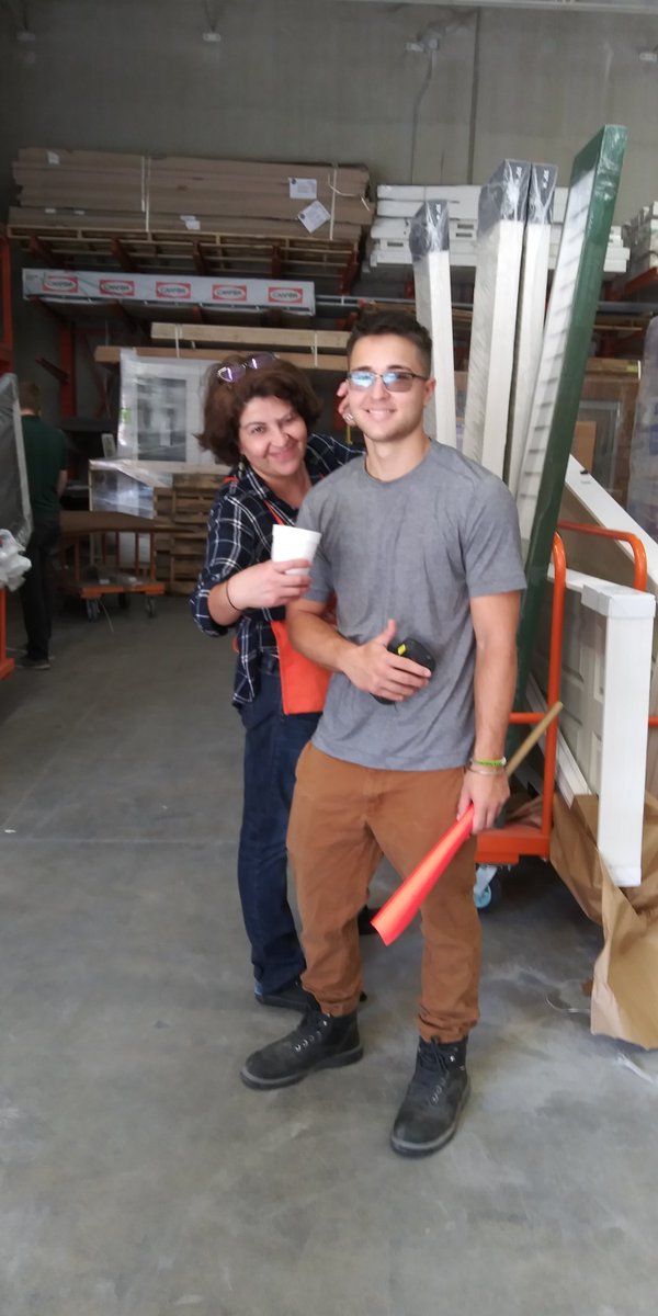 Laricoco1's tweet photo. 30 days safe, thanks for practicing good behaviors, 1st phase, store 6339 @vivcardenas12 @thd6339 @FarleyDeno @wcork19 @6339HomeDepot @priscilla_A_21 @ricser6339 https://t.co/kBDBpP2LdR