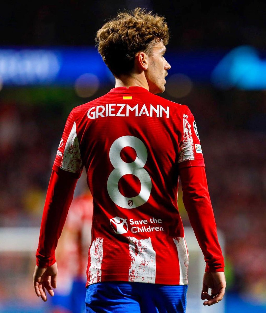 Delish2001's tweet photo. @atletienglish Le Petit Prince❤️❤️ https://t.co/O1p555FGVF