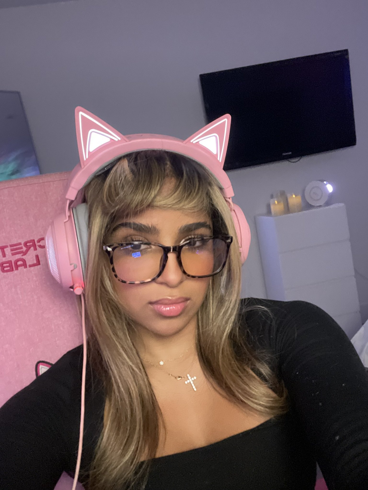 ayannita🍒 on Twitter "Bangsss https //t.co/av0G6R30D8" / Twitter