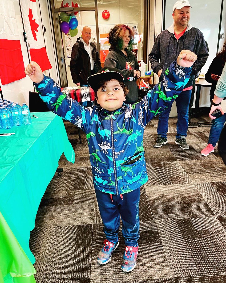 DrewCcip's tweet photo. Finally, after 3 long years, we get to end the year properly with our amazing staff and families. Thank you to Orange Julius for the delicious food! Thank you for a truly inspiring year… see you in the fall @sd60 #swis #yearendparty2022 #diversityandinclusion #everyonewelcome https://t.co/DWesjg4vjy