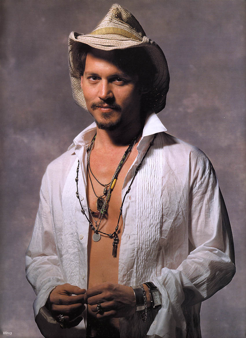 roaringrapids22's tweet photo. "In some sense there is a monofilament running through the guys I’ve played. They are outsiders. They’re people society says aren’t normal, and I think you have to stand up for people like that....Honesty is what matters, &amp; I have an absurd fascination with it...." #JohnnyDepp https://t.co/hSsI7nv8B4