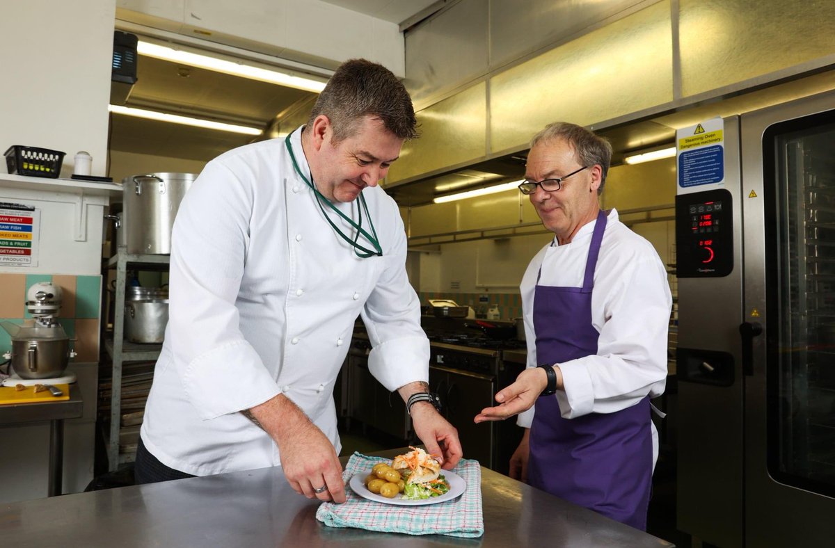 NPCAT_MEDIA's tweet photo. Today marks the end of Healthy Eating Week 2022. 

This week, our trust development chef Paul O'Hara visited @StPetersCC and spoke with @BBCTees about his vision for NPCAT school meals. Full story here…

https://t.co/mOQv2Qa5Ev

#HEW2022 #NPCATFamily https://t.co/QK7bKGh7cK