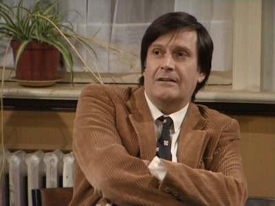 Lost_In_Films_'s tweet photo. Sadly Ralph Bates passed away four years after Dear John finished at age 51. The US did a version of the series also called Dear John never seen it to compare. #ForcesTV https://t.co/kro0gtCBYE