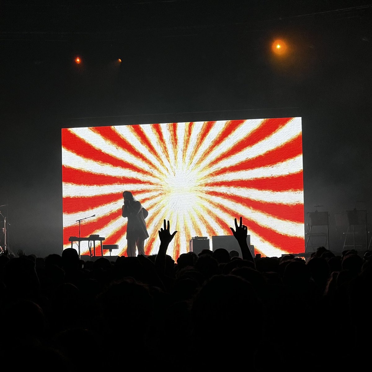 Welcome to the #Roundhouse <a href="/chetfaker/">Chet Faker</a> 🎉🎉🎉

#tonight #chetfaker #livemusic #camden
