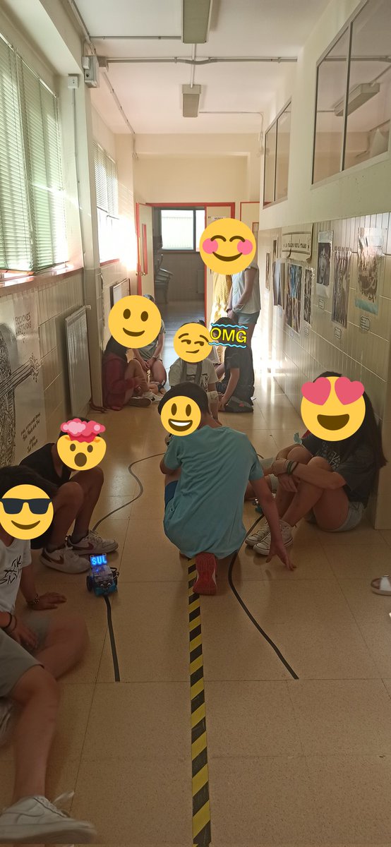 ceipOBN's tweet photo. 15 días disfrutando de la programación desconectada con los #JRun y conectada con #Microbit @bbc_microbit @MicrosoftEduEsp @microbit_edu y #MBot @Makeblock gracias al préstamo de estos dispositivos por parte de @educarioja para apoyar a la escuela en la transformación digital. https://t.co/FtUc2GRO3P