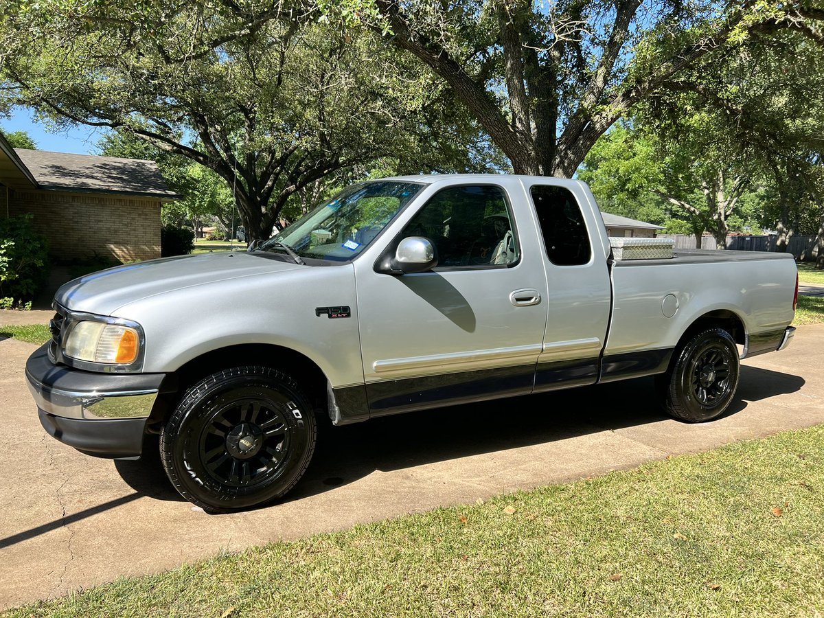 Lester Williams tweet media