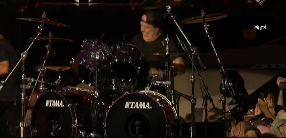 NygmaGeek's tweet photo. Tremendo conciertazo está dando #Metallica desde el #Pinkpop!! https://t.co/UDy8oIlxq1