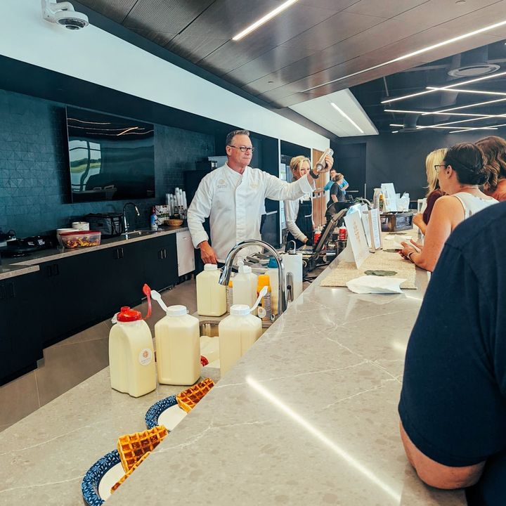 RTGmedical's tweet photo. Thank you to @heavenlywaffles for coming out and bringing the RTG Medical team another morning of delicious waffles. Heavenly Waffles is a fan favorite around here, and we can't wait for them to come back.
#RTGMedical #TeamRTG #HeavenlyWaffles #Breakfast https://t.co/1USuIhRdRs