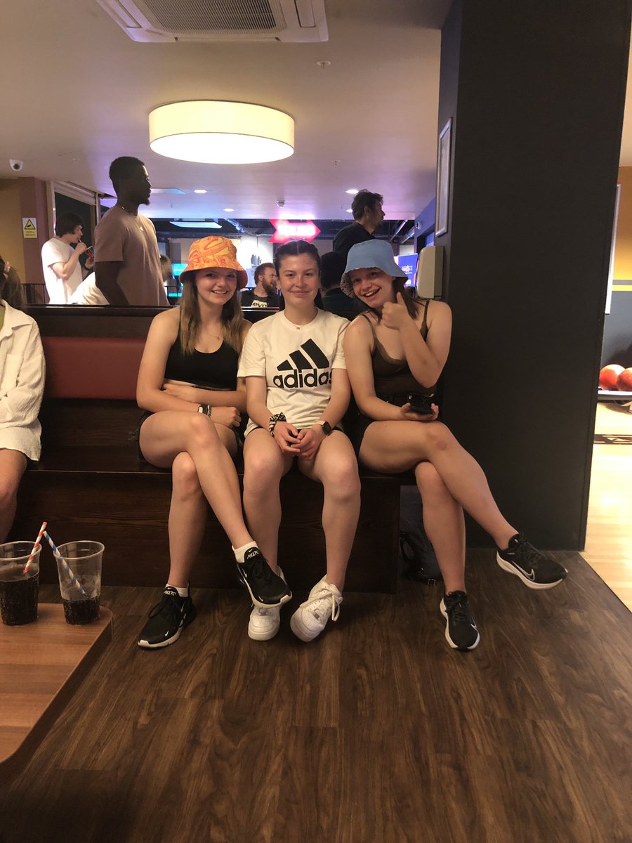 DRETsport's tweet photo. Our Netball All Stars have been out into Cardiff this evening to try their hand at bowling π³ #DretAllStars #NetballAllStars https://t.co/uZZE26wmkr