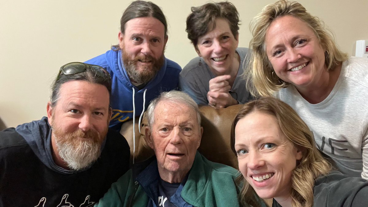 TacoLu's tweet photo. Happy #FathersDay to all the great dads out there, especially to the original LU Dad, DON! The best father, son, and boss out there! We love ya! https://t.co/QbJoIX6CGD