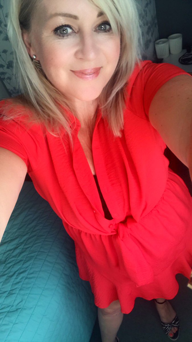 Lovely night out with friends tonight ❤️