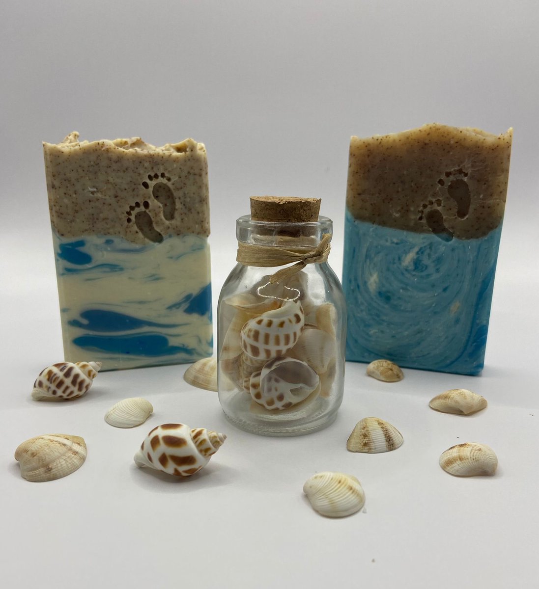 ENBcosmetics's tweet photo. Coming in July! #barsoaps #hawaii #summer #enbcosmetics #natural https://t.co/Goaf6fvEzA