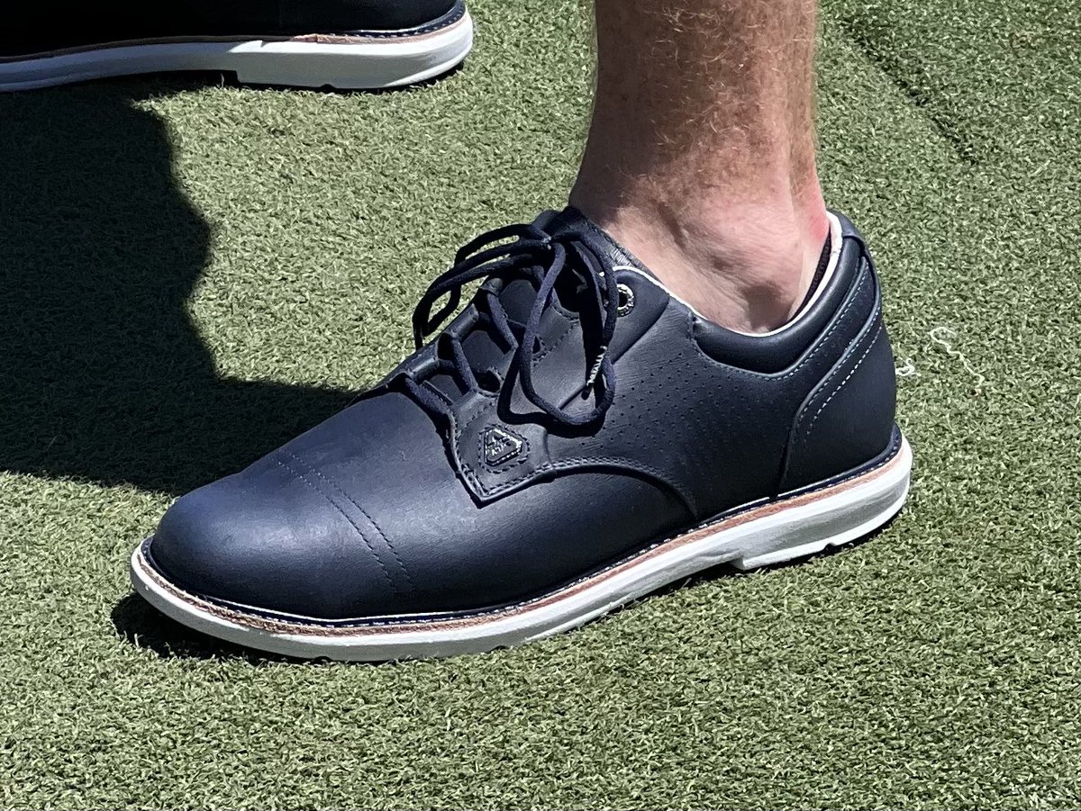 PGAPappas's tweet image. 🚨 Cuater by TravisMathew Golf Shoes GIVEAWAY 3 #PlayWithPeteInvitational 🚨

🔥 Choose ANY Pair of New Cuater Golf Shoes (including #USOpen inspired Moneymaker and Wildcard) 👀

To enter:
✅ Retweet
✅ Follow @PGAPappas and @Cuater