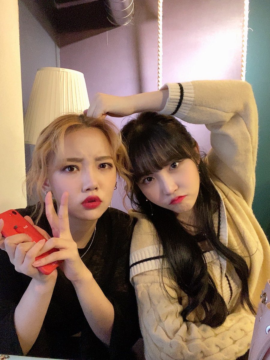 PF_Official_X's tweet image. [#핑크판타지_하린]

(사실 내가 먼저함 ㅎㅎ)

#하린 #HARIN #ハリン 
#핑크판타지 #PINKFANTASY 
#ピンクファンタジー