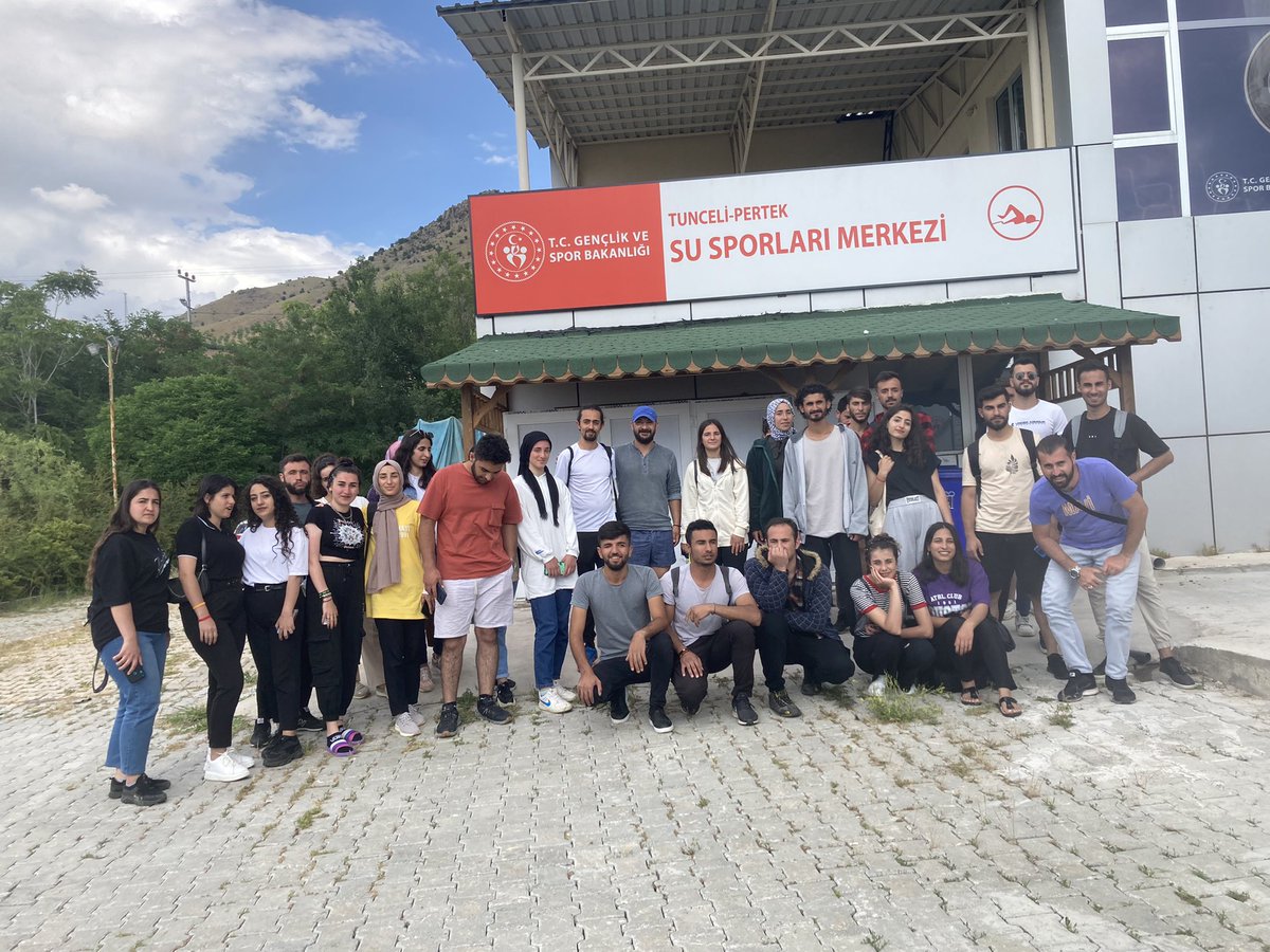 GSB_PertekGM's tweet photo. @kasapoglu Merkezim de bu yaz su sporları etkinlerimizde var. #MerkezimdeBuYaz https://t.co/2wk8qmxbqO